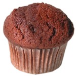 Cupcake Beijinho: fácil e delicioso Cupcake de chocolate com risquinhos de chocolate branco