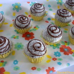 Como fazer fominha de papel para docinho Palha Italiana de Leite em Pó com Chocolate